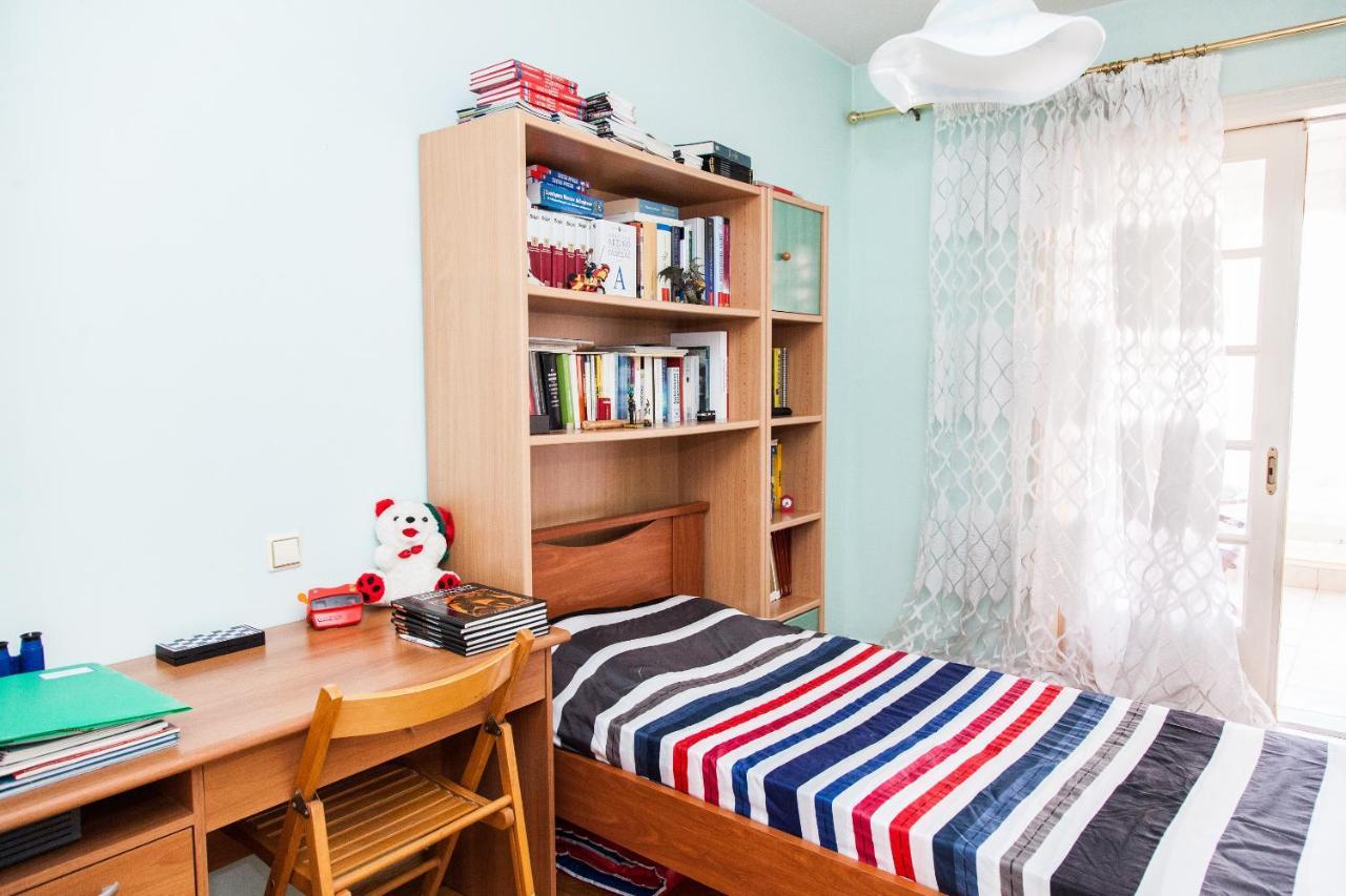 Sunny Apartment Near Metro Station 아테네 외부 사진